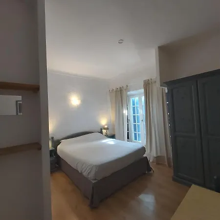 Ξενοδοχείο - 