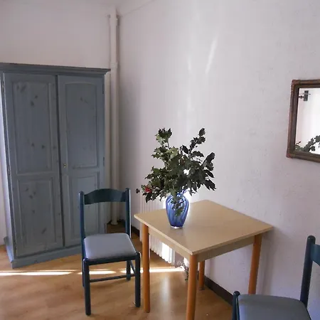 Hotel - 